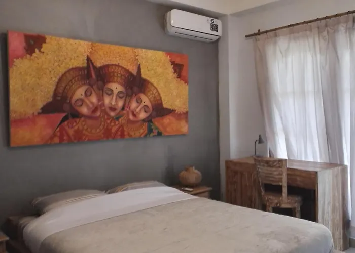 Coworking Paradise Ashna Vikram - 4 Bedrooms * Payangan